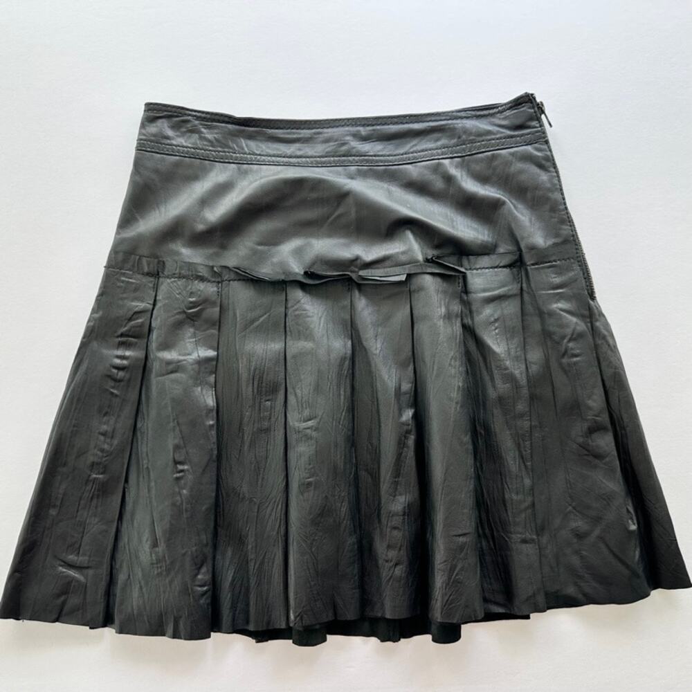 Etcetera Ladies Black Leather Pleated Skirt Size 2 Contemporary Knee Length